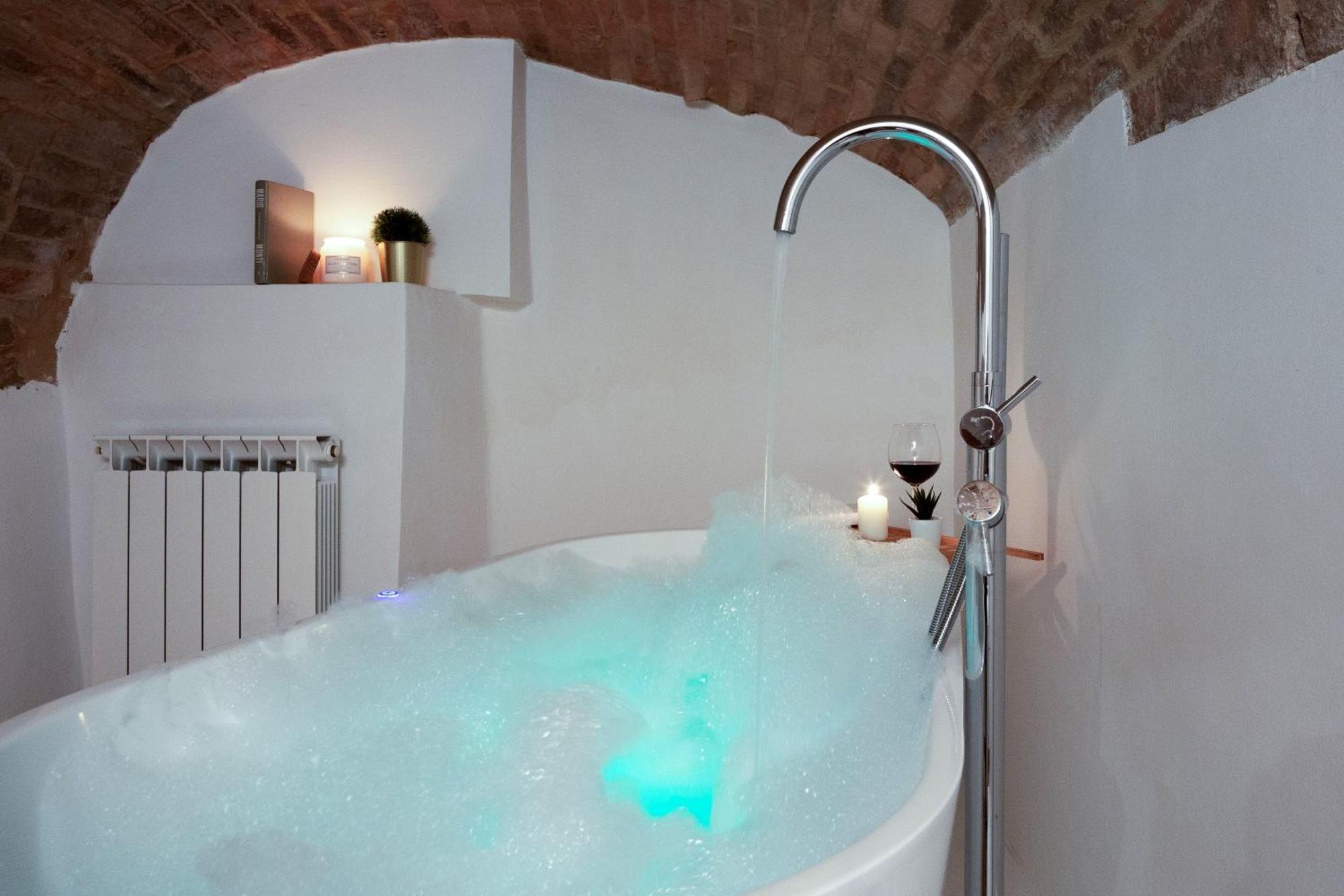 Medieval Flat With Whirlpool Bath Perúgia Exterior foto